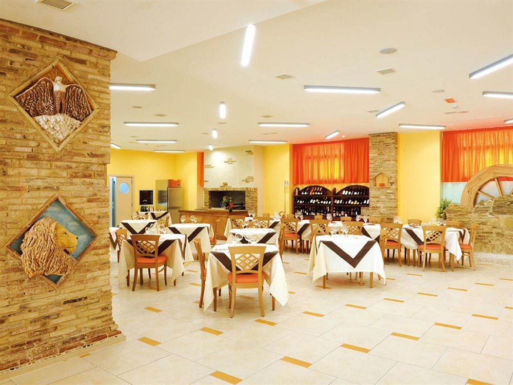 Hotel Cristina Rocca San Giovanni Dış mekan fotoğraf