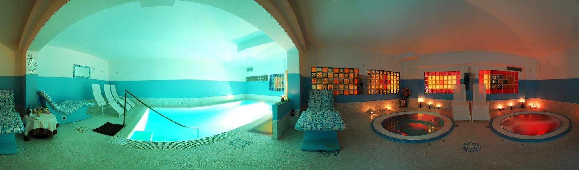 Hotel Cristina Rocca San Giovanni Dış mekan fotoğraf