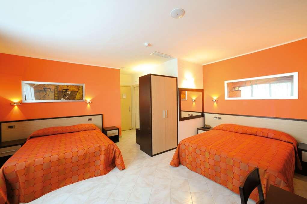 Hotel Cristina Rocca San Giovanni Oda fotoğraf